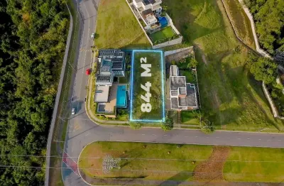 Terreno de 844m² no campo de toscana em vinhedo, vista para a serra do japi