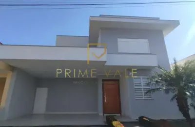 Lindo sobrado com conforto e área de lazer com piscina