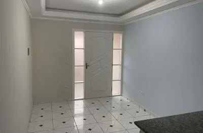 Casa com 2 quartos à venda na Vila Andeyara, Ferraz de Vasconcelos 
