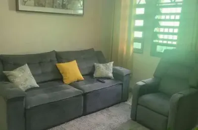 Casa com 2 quartos à venda no Jardim Triângulo, Ferraz de Vasconcelos 