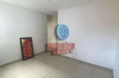 Apartamento á venda com 2 dormitórios,  1 vaga,  em itaim paulista por r$ 160.000.  imóvel residencial em são paulo/sp.