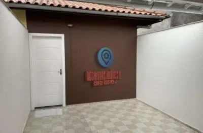 Sobrado com 2 Dormitórios, sendo 1 suite com 60M² em Vila Andeyara por R$ 320.000. Imóvel Residencial em Ferraz de Vasconcelos/SP.