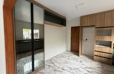 Casa com 3 quartos para alugar na Rua Namíbia, 278, Nações, Fazenda Rio Grande