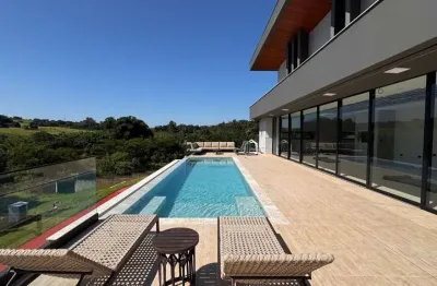 Sobrado Mobiliado no Jardins de Monet  5 Suítes, Piscina e Elevador