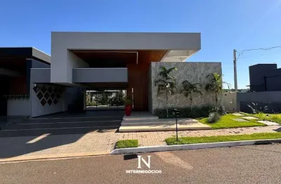 Casa térrea de alto padrão à venda no condomínio ecogarden | 3 suítes, piscina, energia solar  258m²