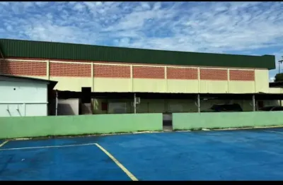 Complexo e galpão localizado no bairro cachuerinha, próximo da av. sete de setembro, com localização tranquila e acessível. ideal para indústria, comércios e colégios etc…