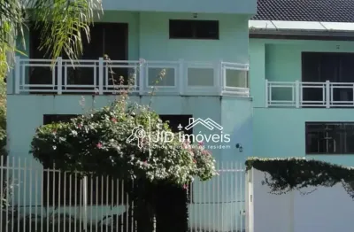 Casa ampla à venda no campo comprido – 4 dormitórios | terreno espaçoso | semi m