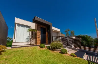 Casa nova de alto padrão em pareci novo no loteamento bosque da fugueira