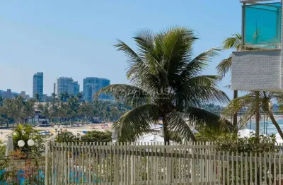 Apartamento com varanda, vista mar, quadra mar da praia das pitangueiras, guaruja | hexus