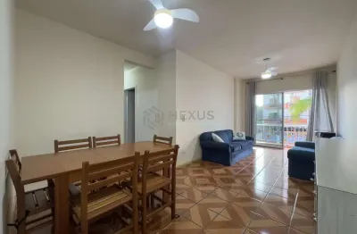 Apartamento com varanda e vista livre na praia das astúrias de 3 quartos com 1 vaga, guarujá-sp.
