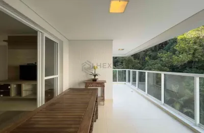 Apartamento com varanda gourmet e lazer na praia das pitangueiras, guaruja