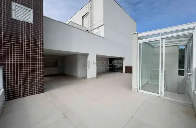 Cobertura duplex com piscina e área gourmet na praia das pitangueiras de 4 quartos (3 suítes), 2 va