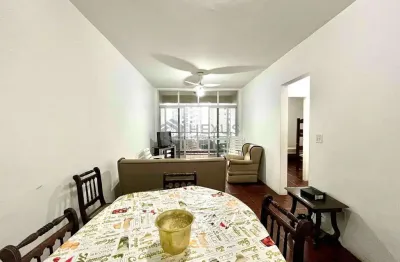 Apartamento com varanda e vista mar na quadra mar da praia das pitangueiras, guaruja - hexus