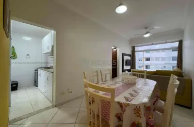 Apartamento com varanda e vista livre a uma quadra da praia das pitangueiras de 2 quartos com 1 vag