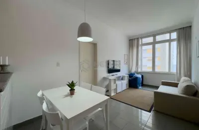 Apartamento com vista livre a uma quadra da praia das pitangueiras de 1 quarto (1 suíte), guarujá-s