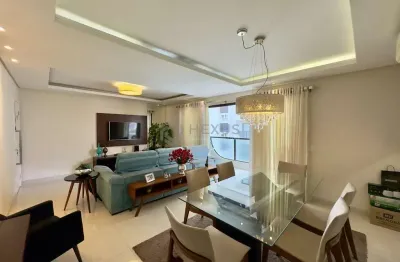 Apartamento à venda na praia das pitangueiras, duas quadras do mar, 3 quartos, 2 vagas, guaruja sp