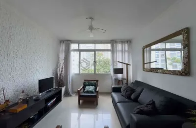 Apartamento frente rua com vista livre a uma quadra da praia das pitangueiras, guaruja