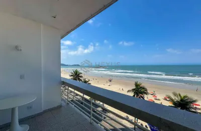 Apartamento frente mar reformado com varanda e vista mar na praia das pitangueiras, guaruja