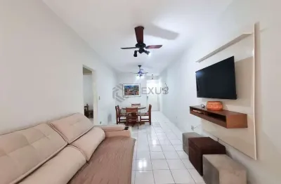 Apartamento com despesas baixas a duas quadras da praia das pitangueiras, guaruja