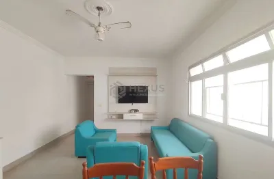 Apartamento com varanda a uma quadra da praia das asturias, guaruja