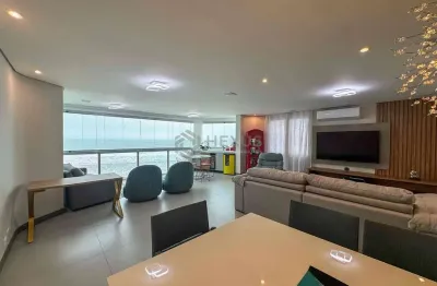 Apartamento frente mar com varanda e lazer na praia das astúrias