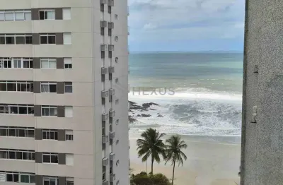 Apartamento com vista mar na quadra mar da Praia das Pitangueiras, Guaruja