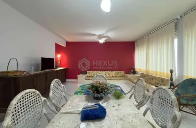 Apartamento com vista livre na quadra mar da praia das pitangueiras, guaruja