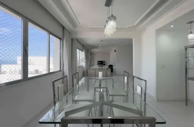 Apartamento com varanda e vista mar na quadra mar da praia das pitangueiras, guaruja - hexus