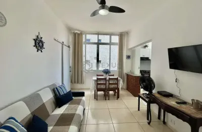 Apartamento mobiliado a uma quadra da praia das pitangueiras, guaruja