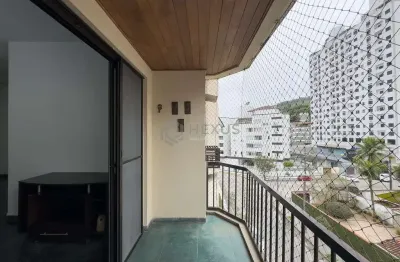 Apartamento com varanda e lazer na praia das asturias, guaruja