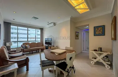 Apartamento reformado com vista mar na beira mar da Praia das Pitangueiras, Guaruja