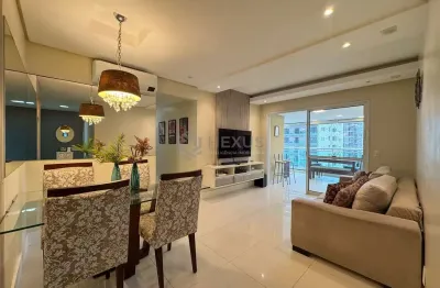 Apartamento reformado com varanda gourmet e lazer a duas quadras da praia das pitangueiras, guaruja