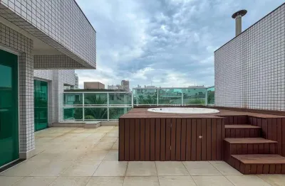 Cobertura com piscina e churrasqueira na beira-mar da praia do tombo, guaruja