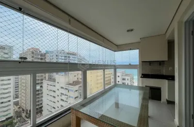 Apartamento com varanda gourmet, vista mar e lazer na quadra mar da praia das pitangueiras, guaruja