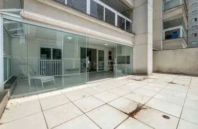 Apartament garden com varanda gourmet e lazer na quadra mar da praia das pitangueiras, guaruja