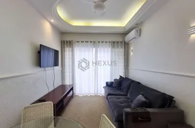 Apartamento reformado na quadra mar da praia das pitangueiras, guaruja