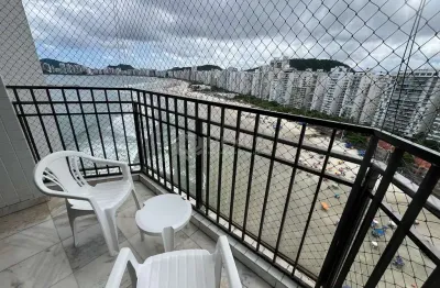 Apartamento frente mar com varanda na praia das pitangueiras, guaruja