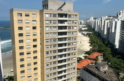 Apartamento com varanda, lazer e vista mar na beira mar da praia das pitangueiras, guaruja
