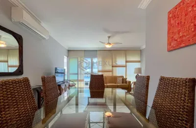 Apartamento com varanda, lazer e vista mar na quadra mar da praia das pitangueiras, guaruja