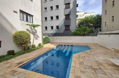 Apartamento com varanda e lazer na praia da enseada à venda, guarujá-sp.