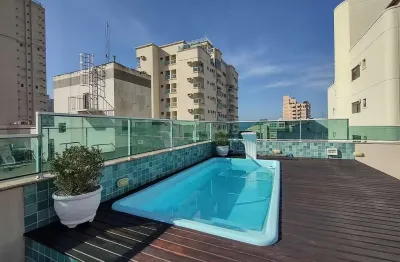 Cobertura duplex com varanda e lazer na praia da enseada, guaruja