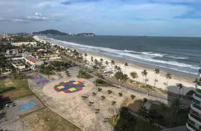 Apartamento beira mar com varanda e lazer na praia da enseada, guaruja