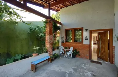 Casa em condomínio fechado com 2 quartos à venda na Av Moises Sayão, 8, Balneario Praia do Perequê, Guarujá