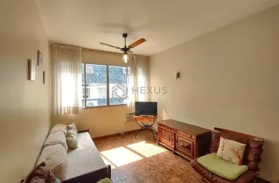 Apartamento na região do aquário na praia da enseada, guaruja