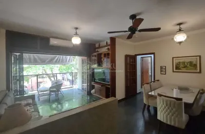 Apartamento na regiào da brunella na praia da enseada, guaruja