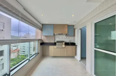 Apartamento reformado com varanda gourmet e lazer a uma quadra da praia das asturias, guaruja