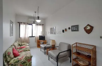 Apartamento com varanda e lazer na praia da enseada, guaruja