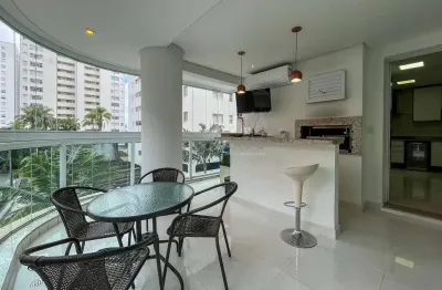 Apartamento com varanda gourmet e lazer em prédio novo na praia das pitangueiras, guaruja