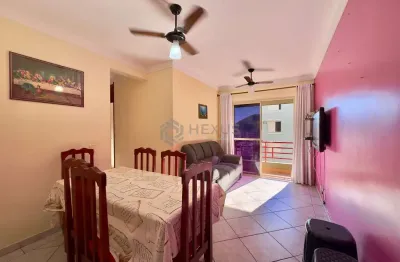 Apartamento com varanda e lazer na praia da enseada, guaruja