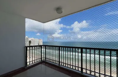 Apartamento frente mar com varanda na praia das pitangueiras, guaruja